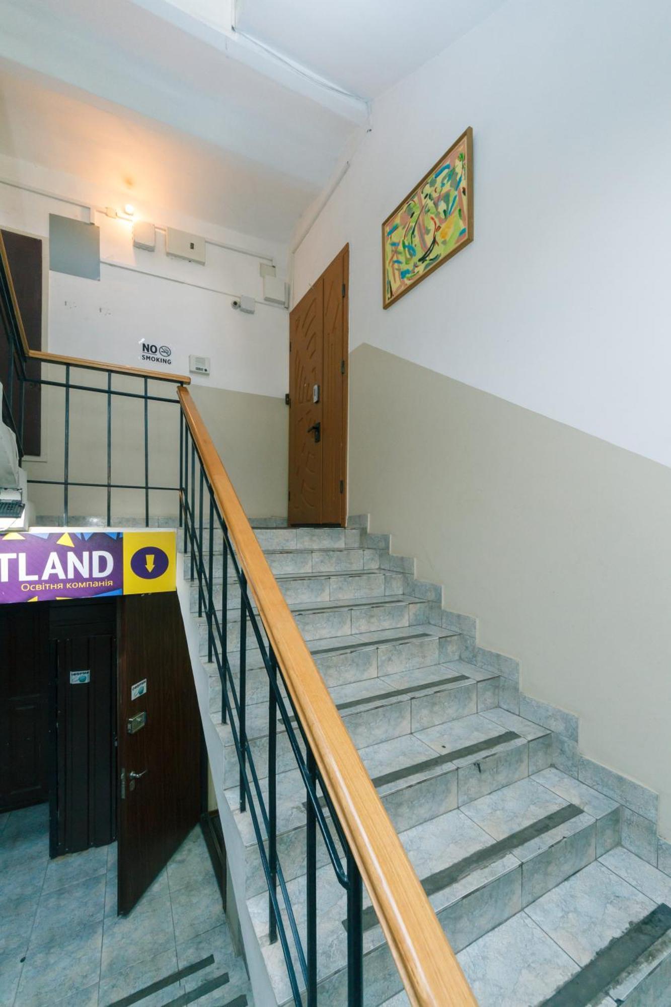 Apartament On Independence Square Kiev Bagian luar foto